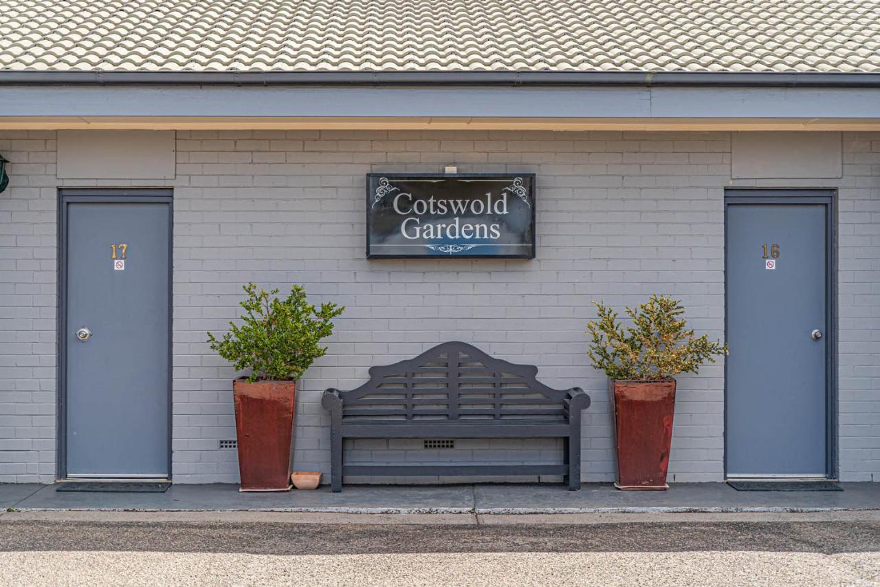 Motel Cotswold Gardens à Armidale Extérieur photo