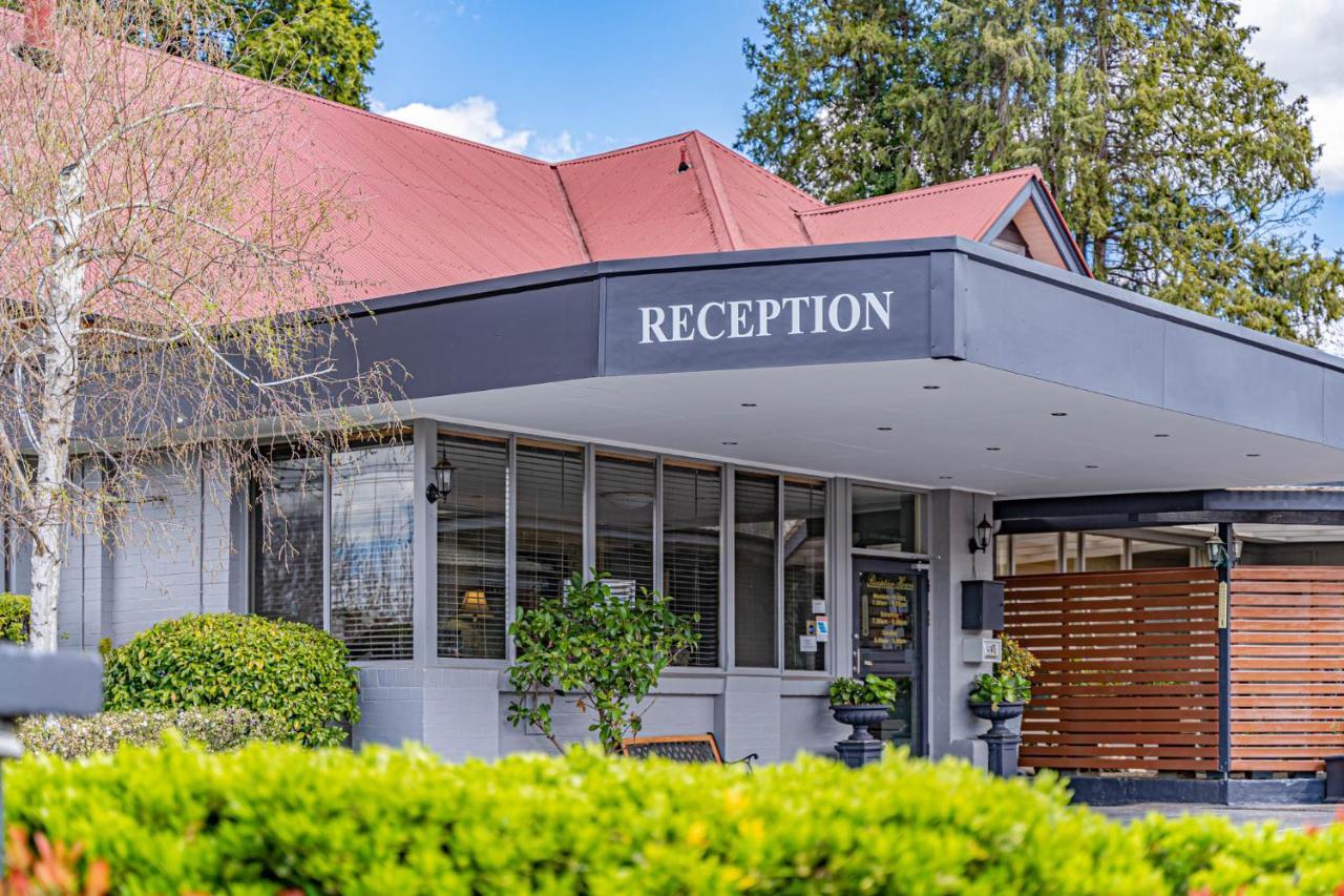 Motel Cotswold Gardens à Armidale Extérieur photo